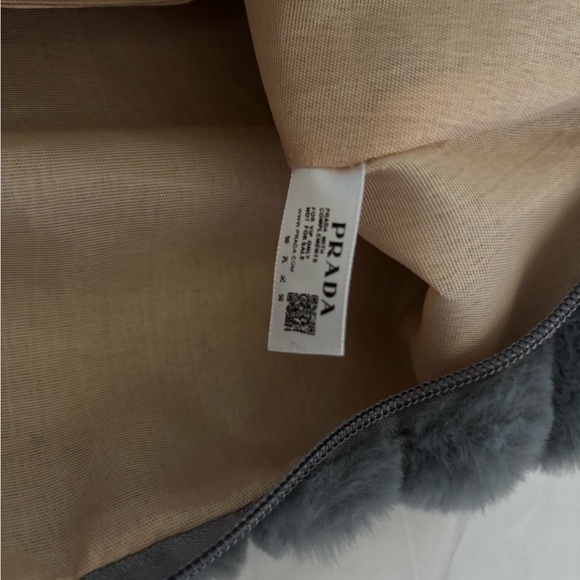 Prada VIP Bag - Picture 6 of 6